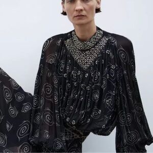 Zara Black and White Swirl Blouse